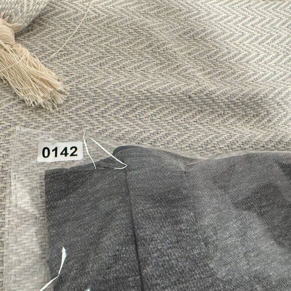 Lululemon T.H.E. Short Mens Large Gray Unlined Stretch Gym Activewear Athleisure - Picture 10 of 13